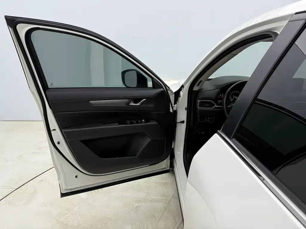 Mazda CX-5 2022 из CN, фото 9