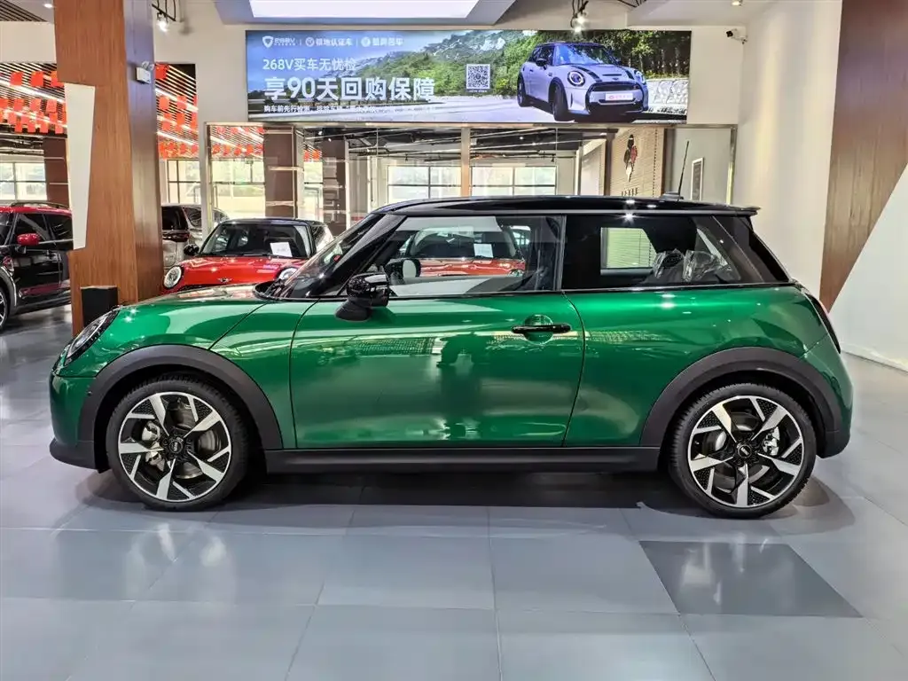 MINI Cooper (3-door) — фото 2