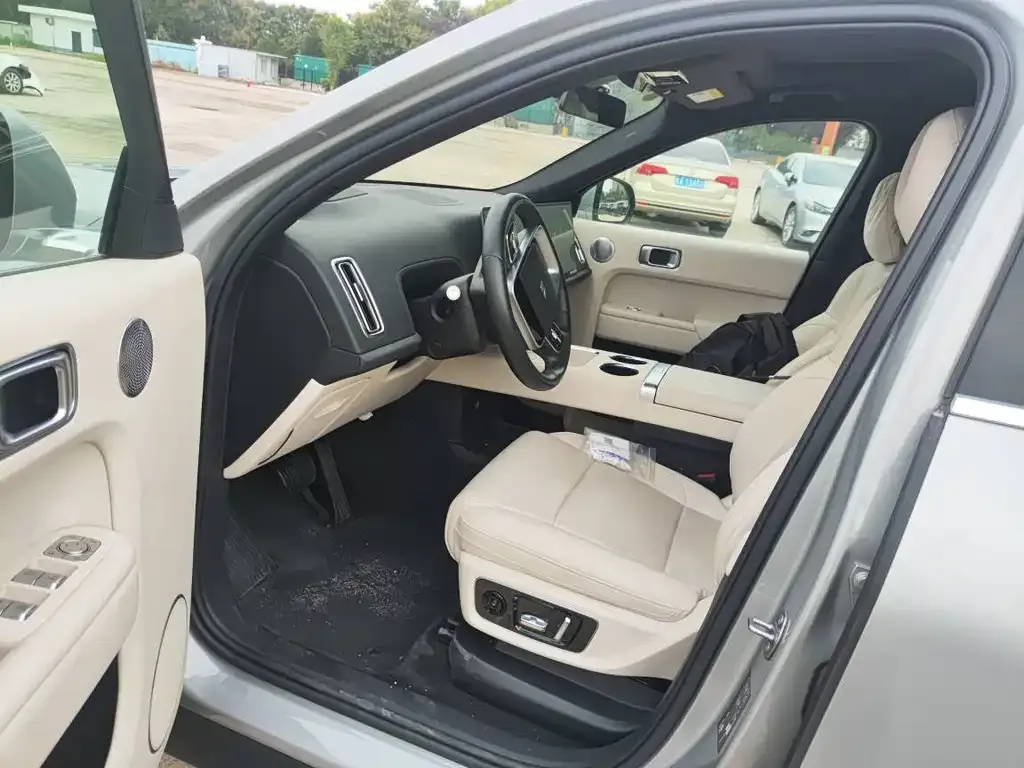 Li Auto L9 2024 из CN, фото 6