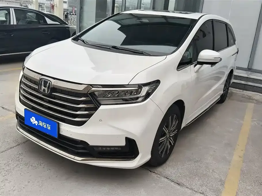 Honda Odyssey 2023 из CN, фото 1