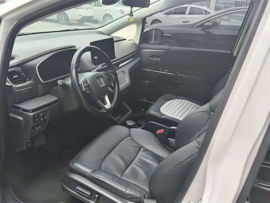 Honda Odyssey 2023 из CN, фото 4