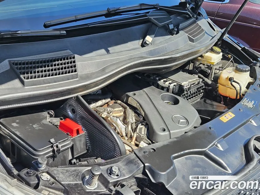 Mercedes-Benz V-Class 2022 из KR, фото 7