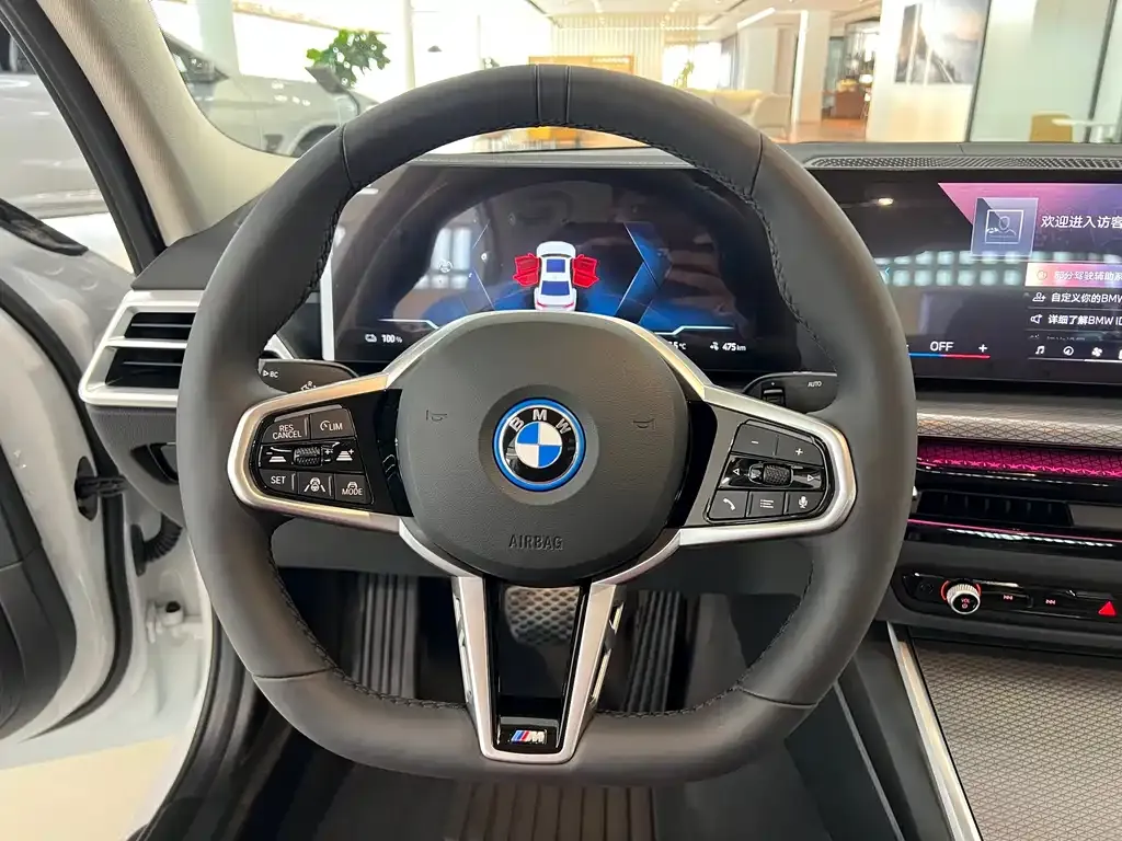 BMW i3 — фото 8
