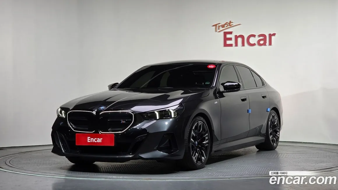 BMW i5