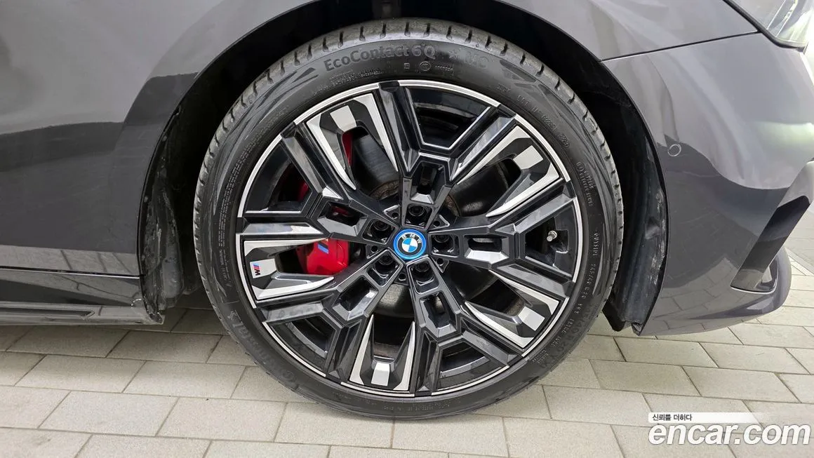 BMW i5 2024 из KR, фото 5