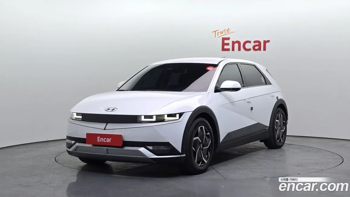 Hyundai Ioniq5 — фото 1