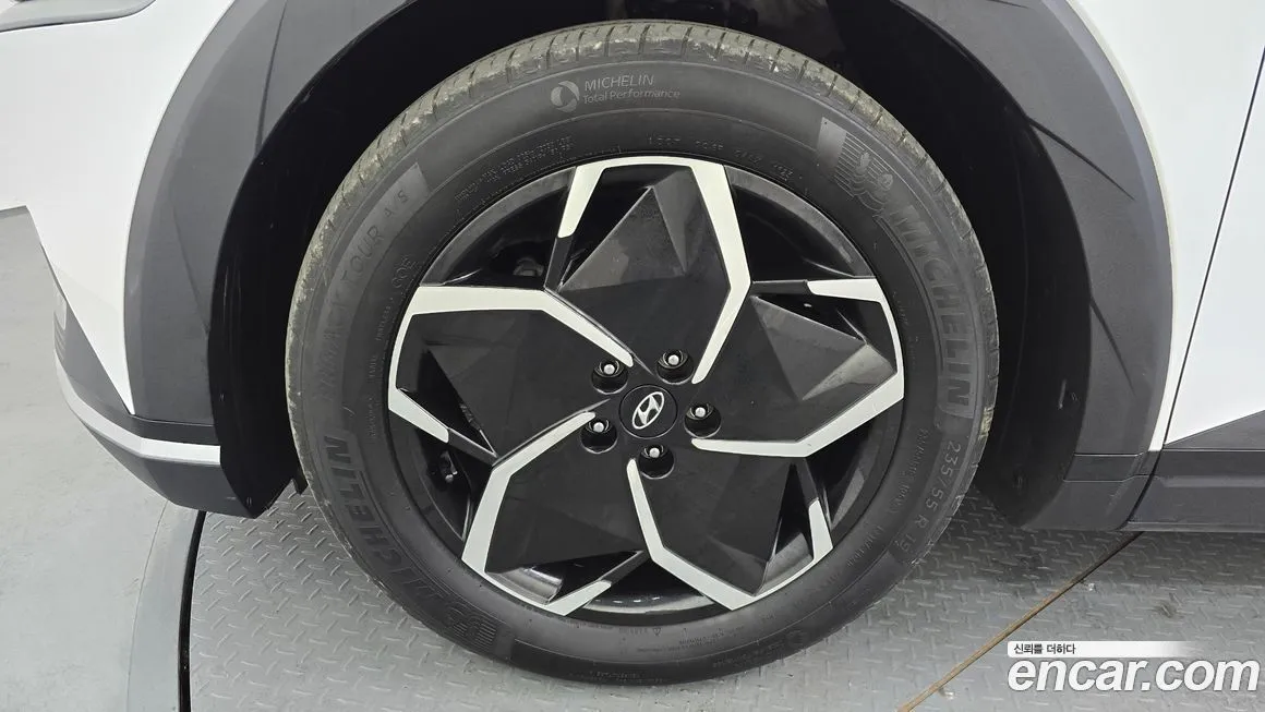 Hyundai Ioniq5 — фото 10