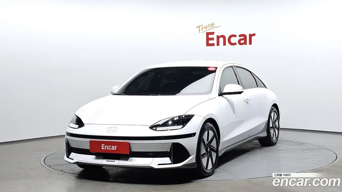 Hyundai Ioniq6 — фото 1