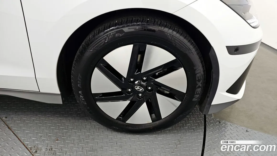 Hyundai Ioniq6 — фото 3