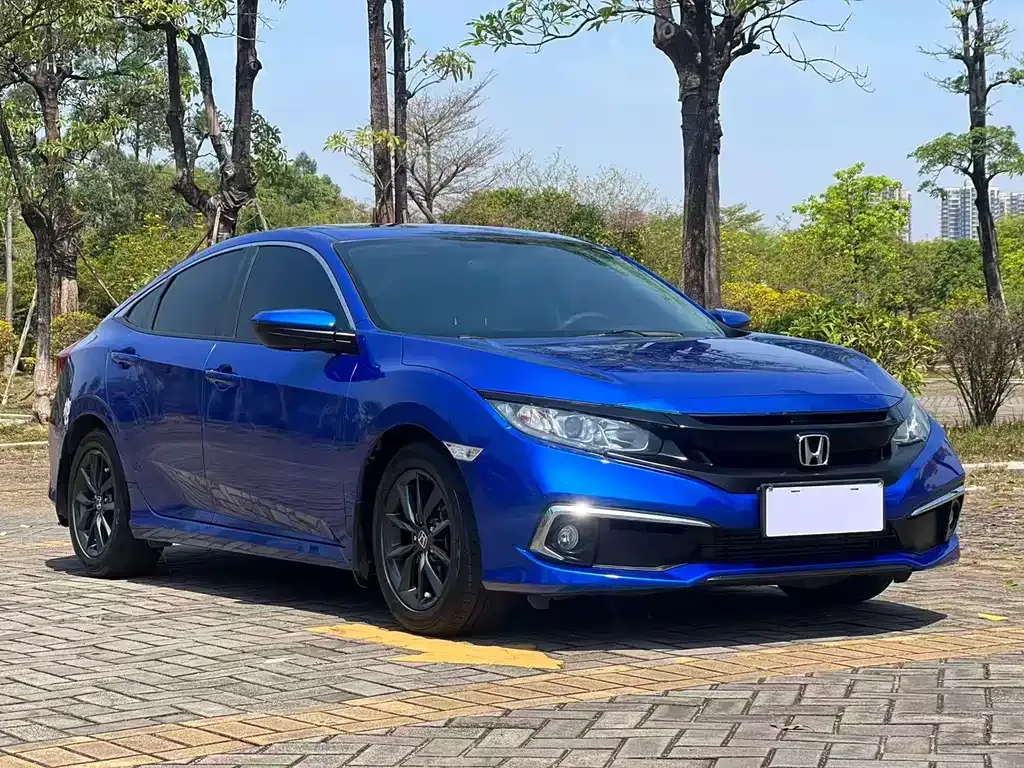 Honda Civic — фото 9