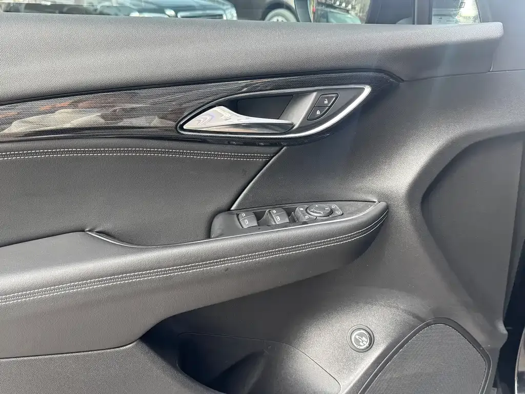 Buick Envision Plus 2023 из CN, фото 10