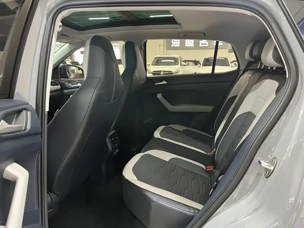 Volkswagen Tharu 2025 из CN, фото 7