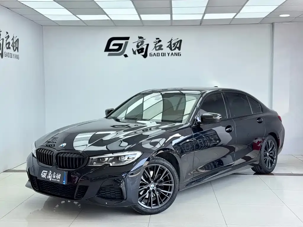 BMW 3 Series 2021 из CN, фото 1