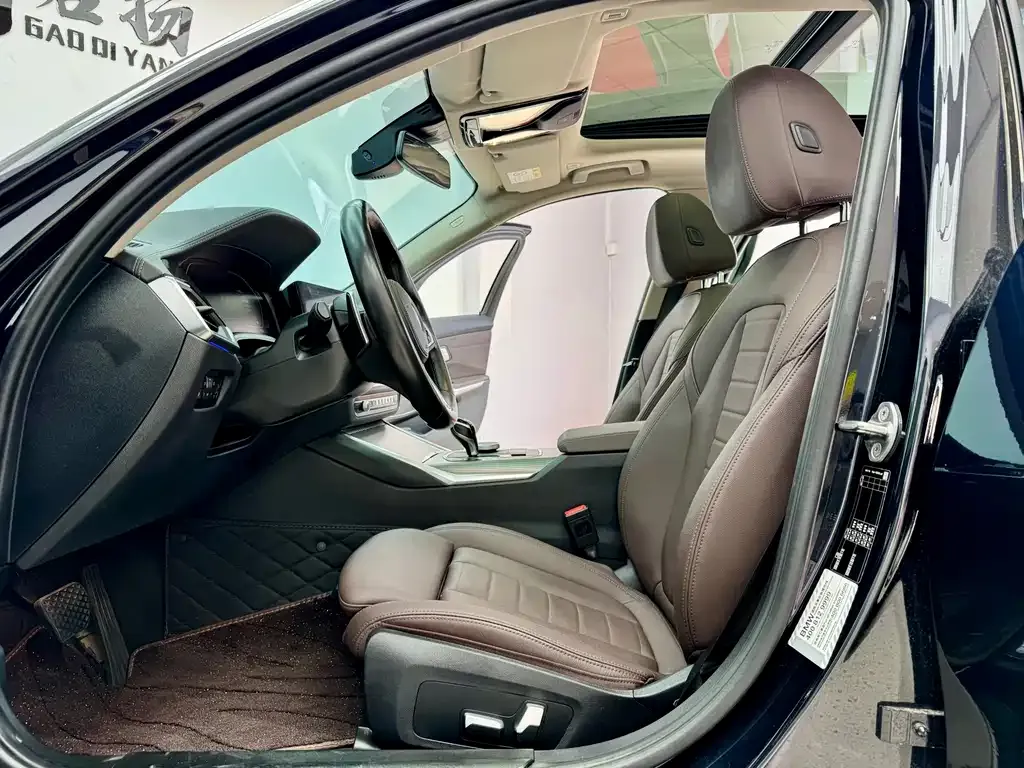 BMW 3 Series 2021 из CN, фото 7