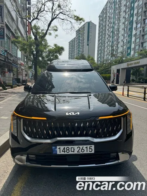 Kia Carnival HEV 9-Seater Hi-Limousine