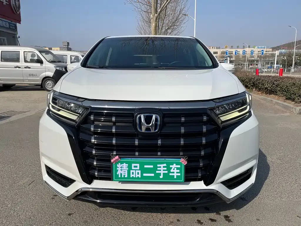 Honda Elysion 2022 из CN, фото 4