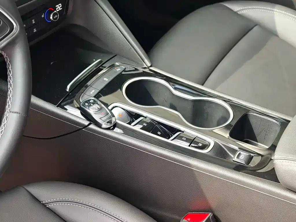 Buick Regal 2023 из CN, фото 9