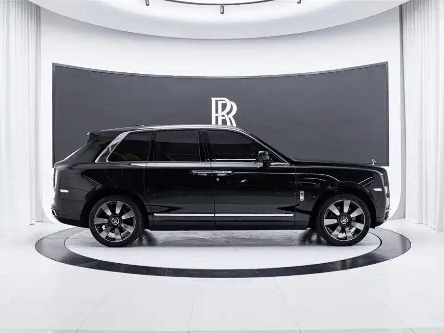 Rolls-Royce Cullinan 2021 из CN, фото 7
