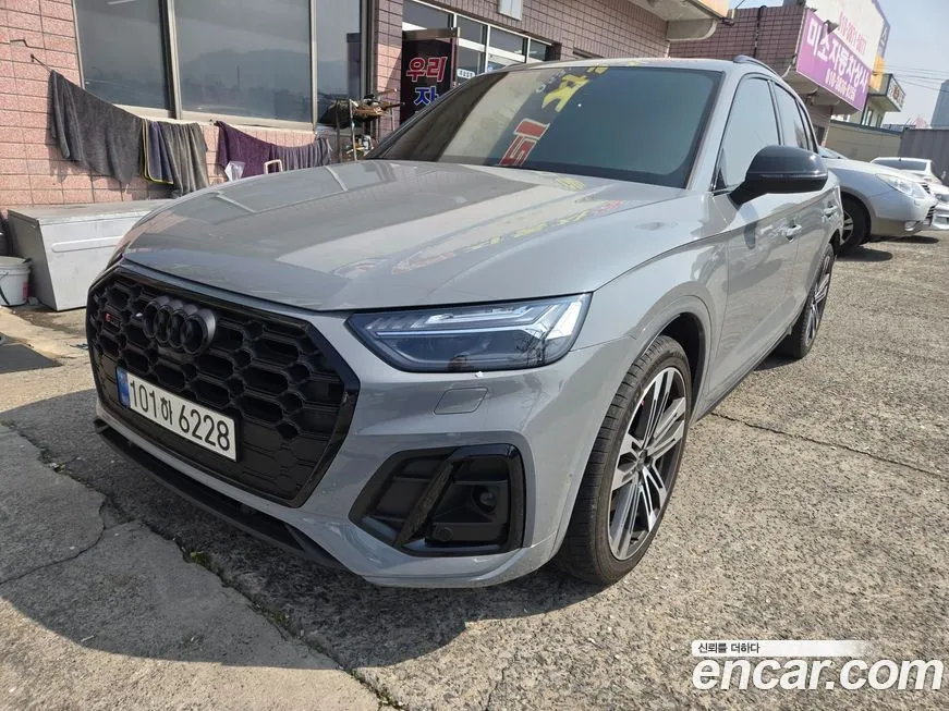 Audi SQ5 2023 из KR, фото 7