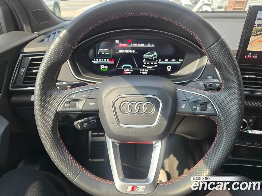 Audi SQ5 2023 из KR, фото 3