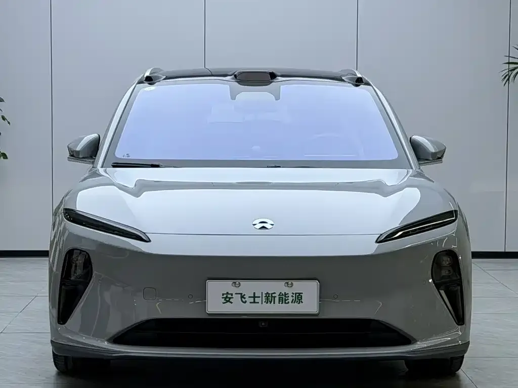 NIO ET5T 2024 из CN, фото 2