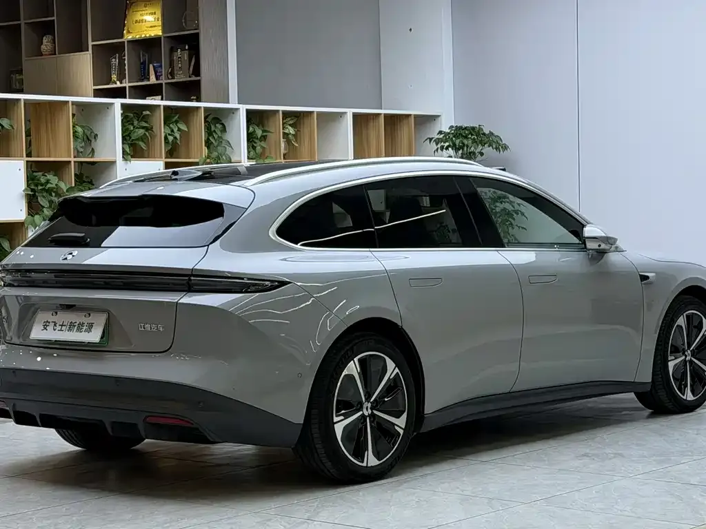 NIO ET5T 2024 из CN, фото 7
