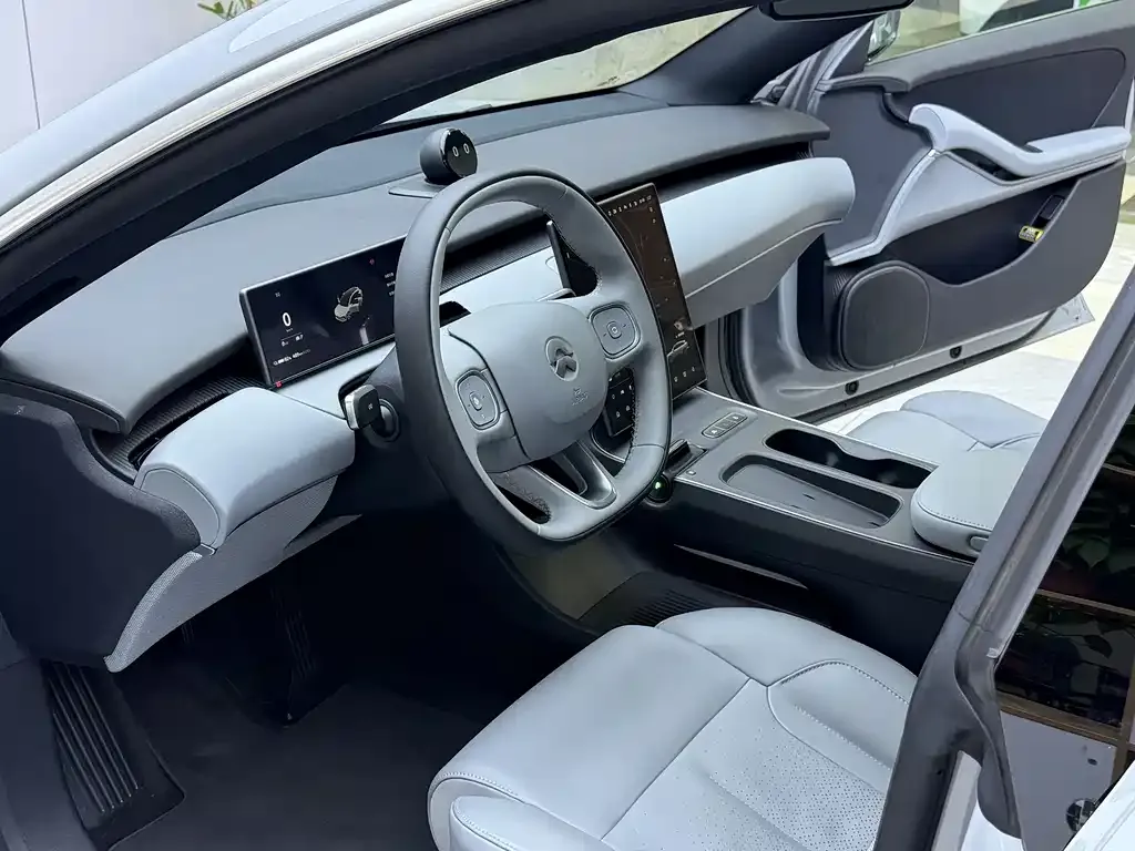 NIO ET5T 2024 из CN, фото 5
