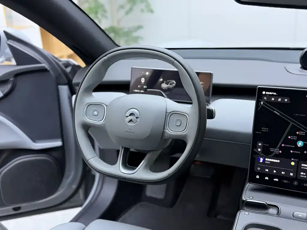 NIO ET5T 2024 из CN, фото 8