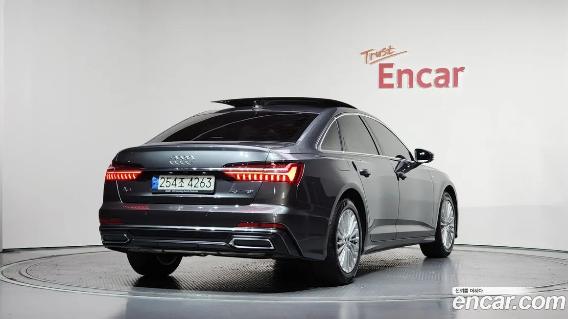 Audi A6 — фото 9