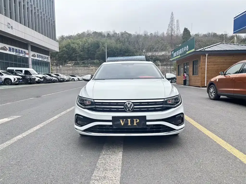 Volkswagen Bora 2023 из CN, фото 1