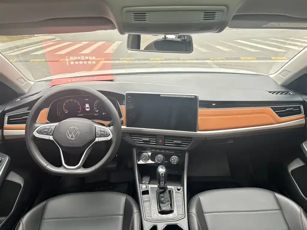 Volkswagen Bora 2023 из CN, фото 4