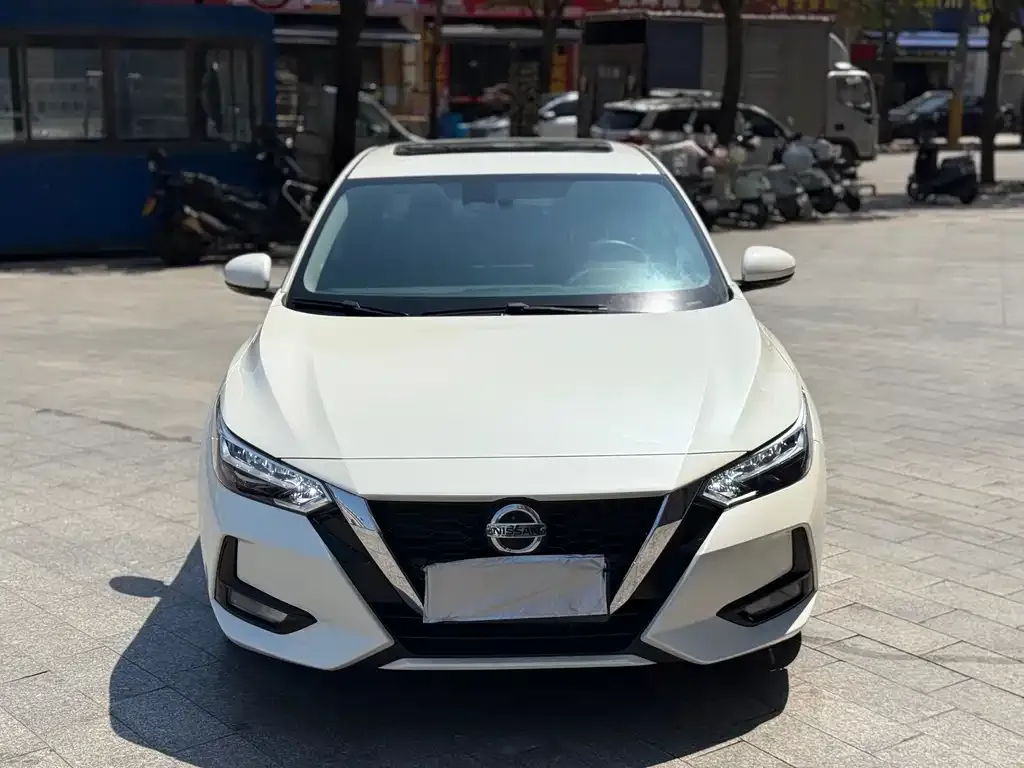Nissan Sylphy 2023 из CN, фото 3