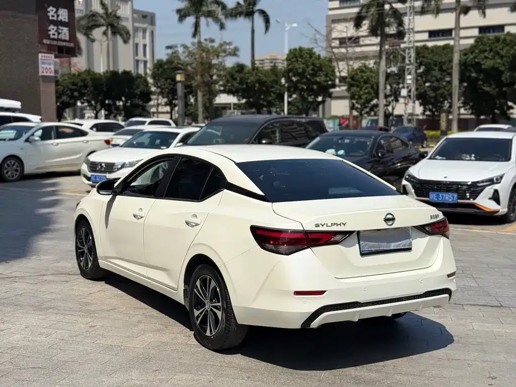 Nissan Sylphy 2023 из CN, фото 4
