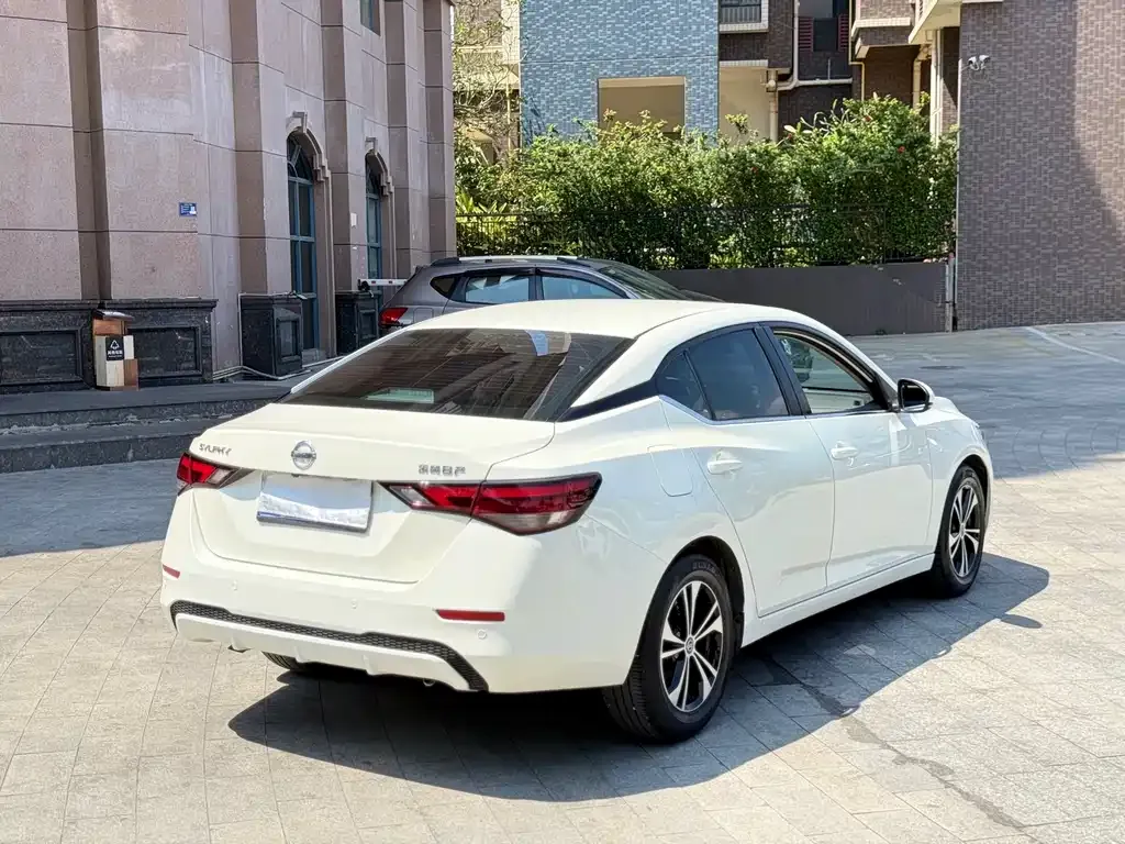 Nissan Sylphy 2023 из CN, фото 7