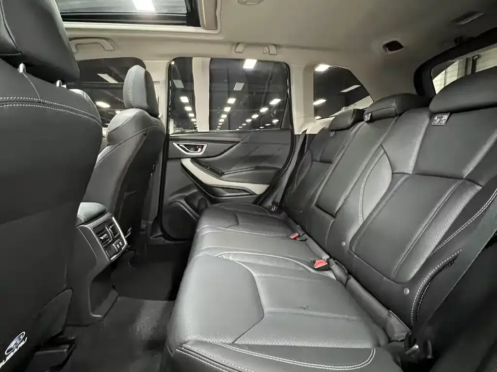 Subaru Forester 2022 из CN, фото 9