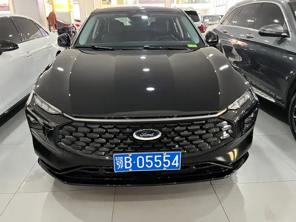 Ford Mondeo 2024 из CN, фото 3