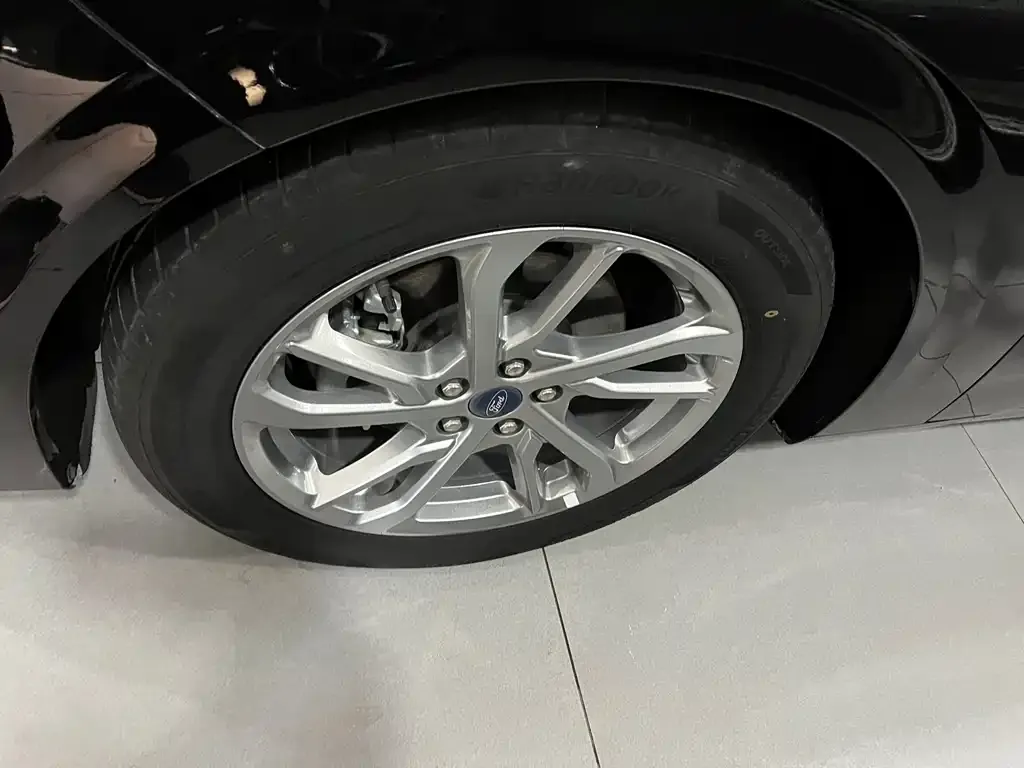 Ford Mondeo 2024 из CN, фото 4