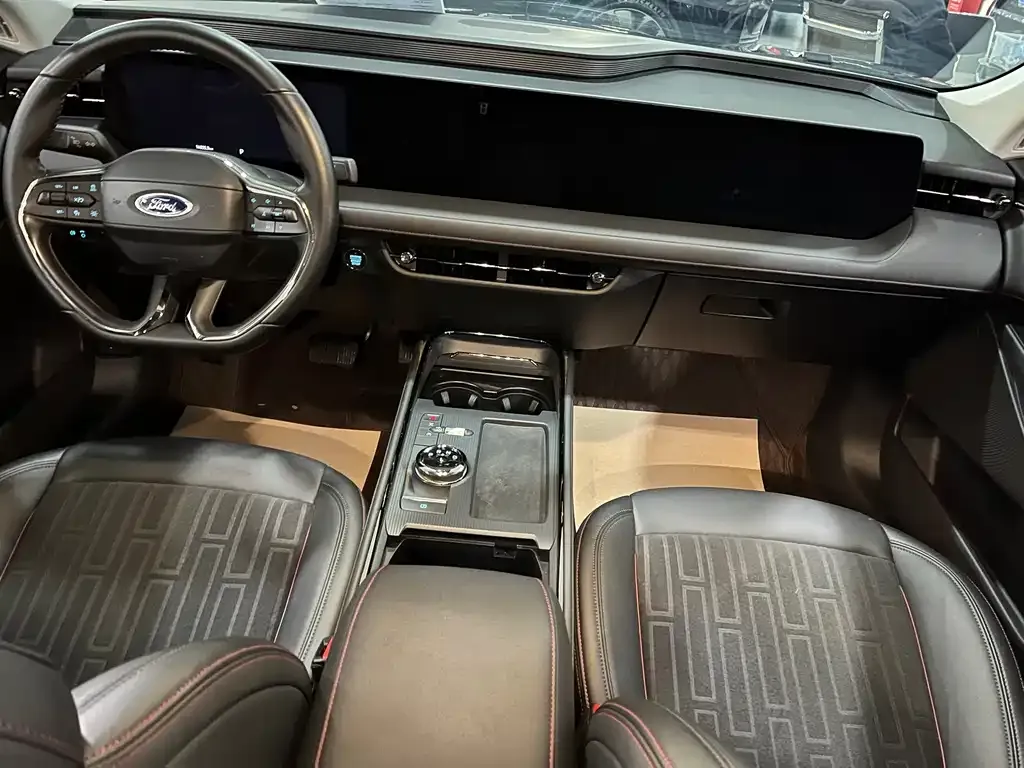Ford Mondeo 2024 из CN, фото 7