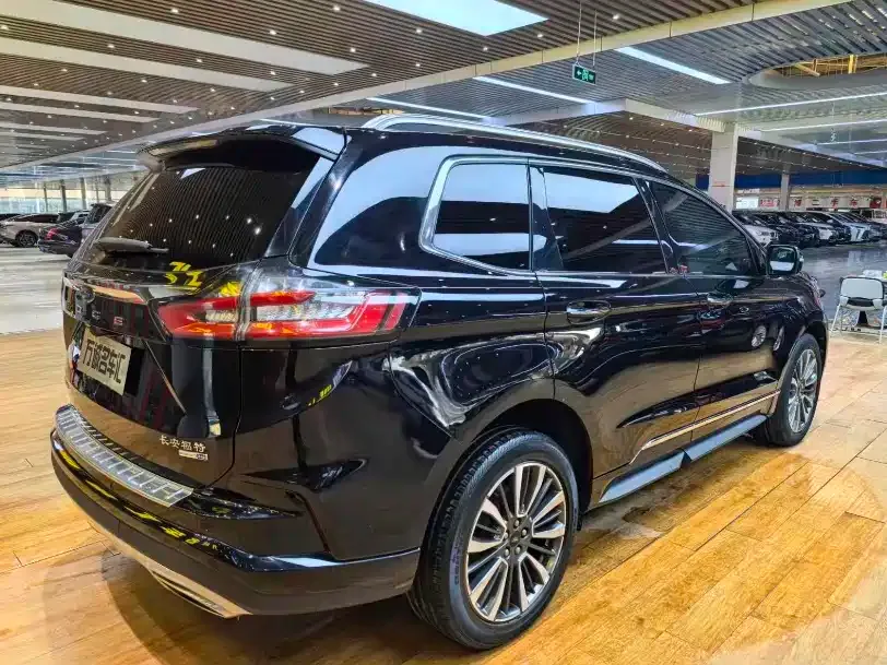Ford Edge 2022 из CN, фото 4