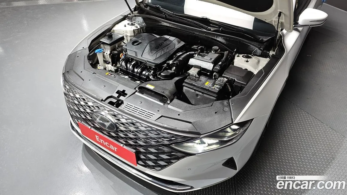 Hyundai Grandeur 2022 из KR, фото 8