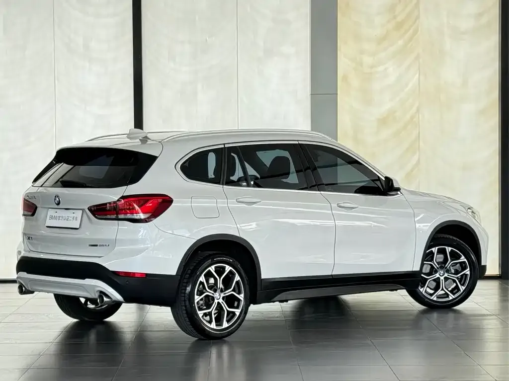 BMW X1 2023 из CN, фото 4