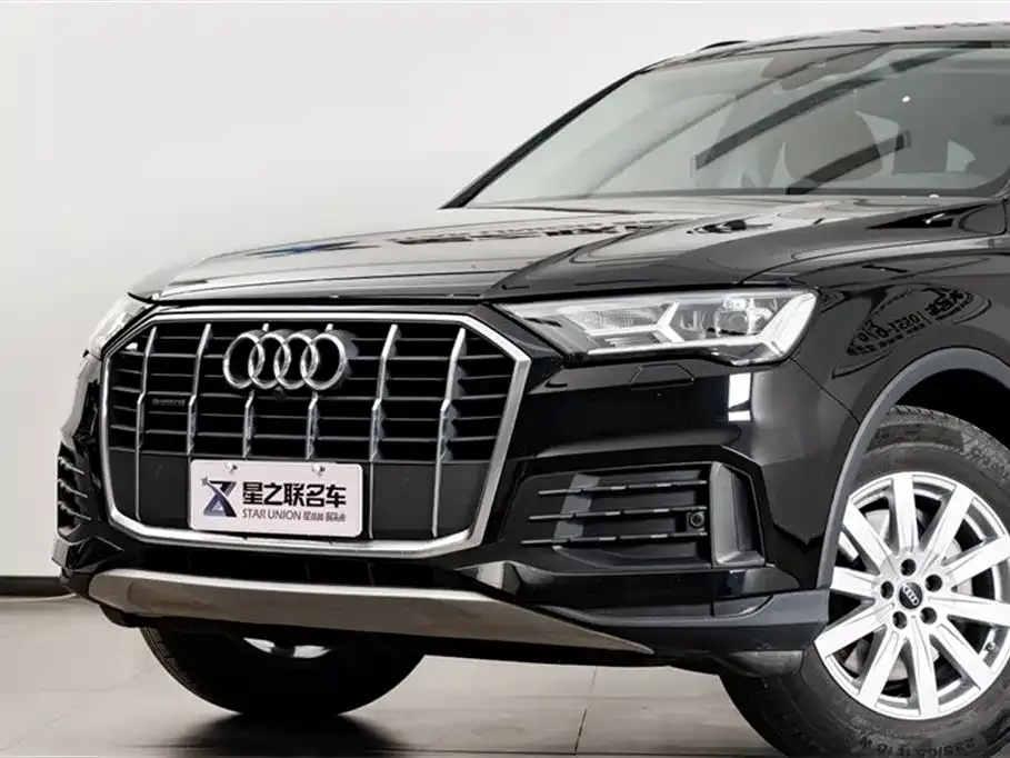 Audi Q7 2022 из CN, фото 10