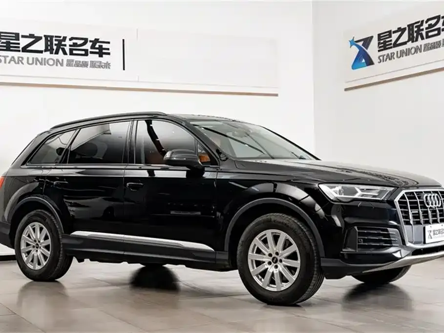 Audi Q7 2022 из CN, фото 4