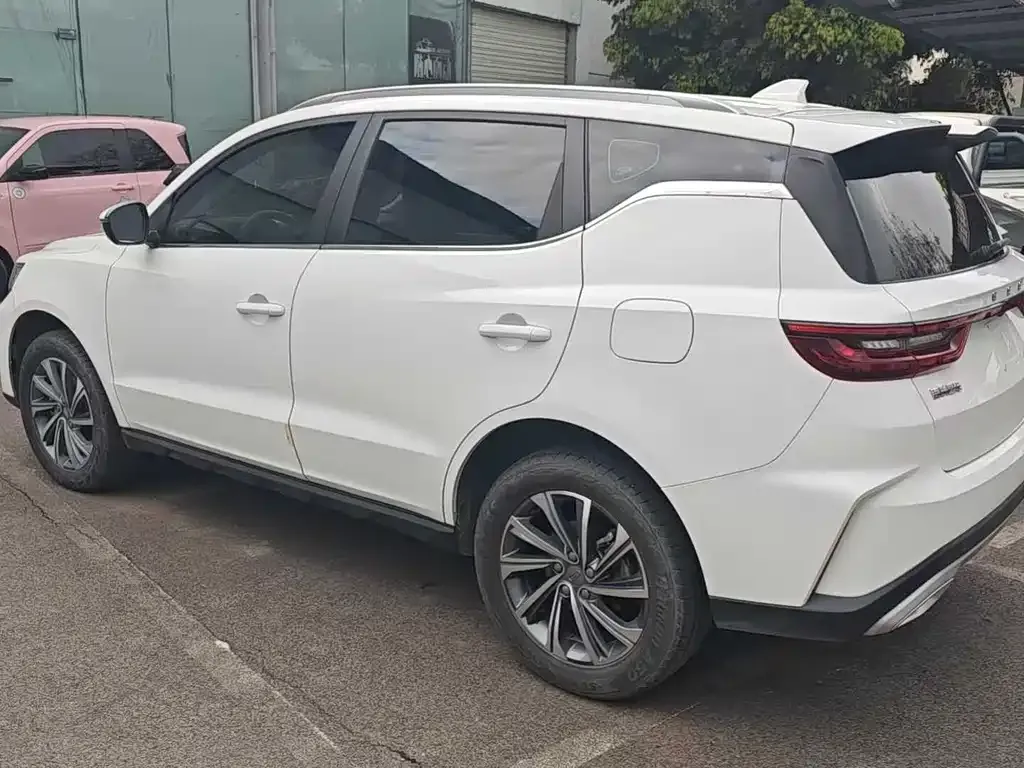Geely Vision X6 — фото 2