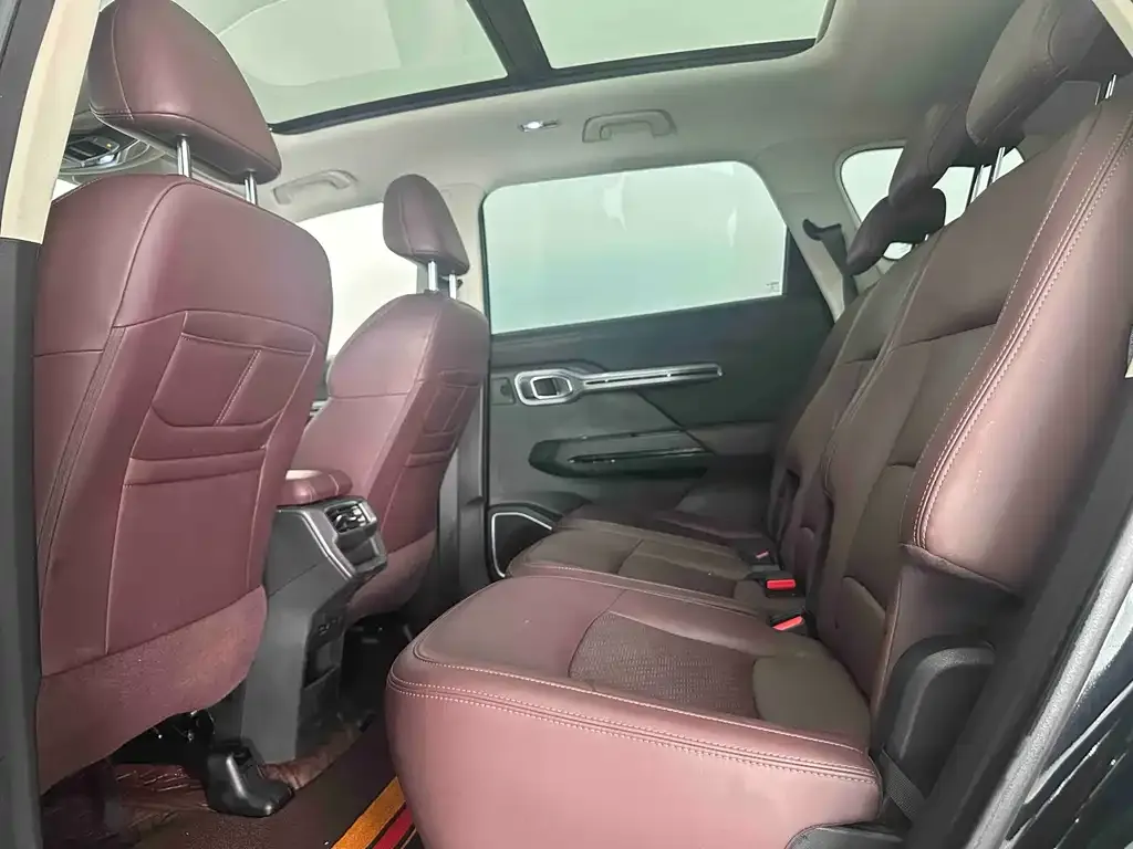 Geely Haoyue 2022 из CN, фото 2