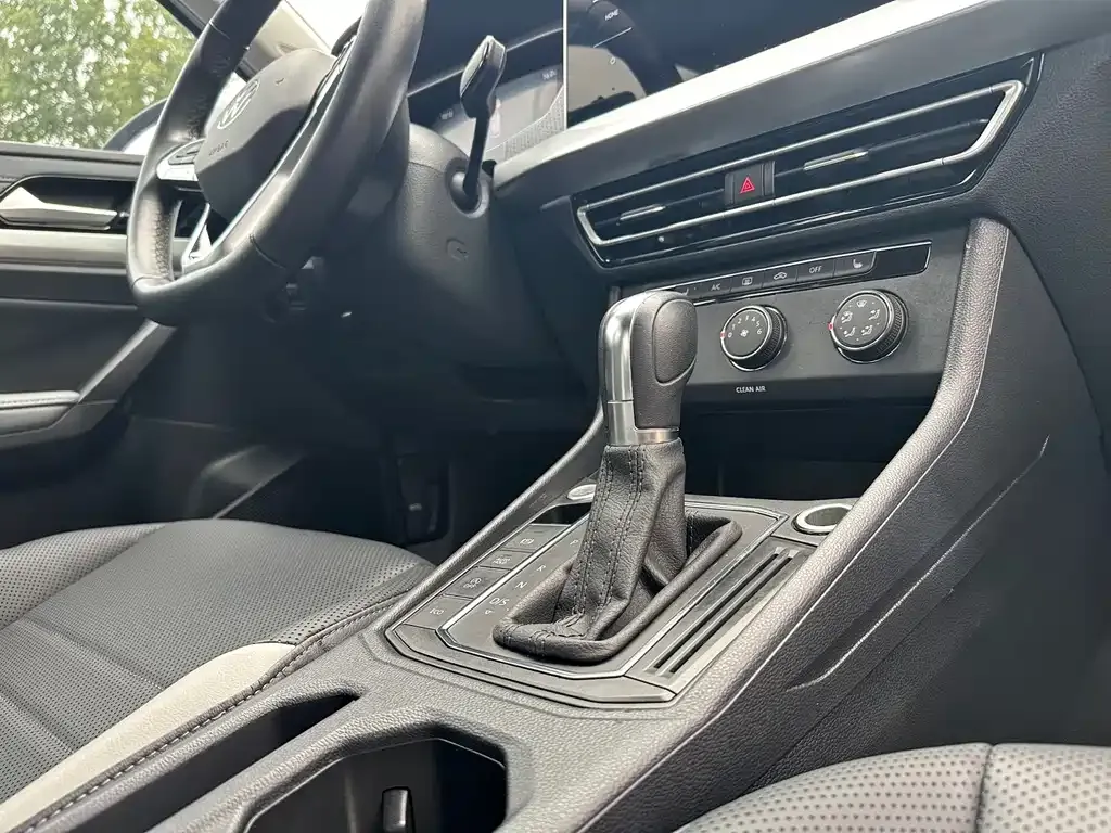 Volkswagen Lavida 2022 из CN, фото 9