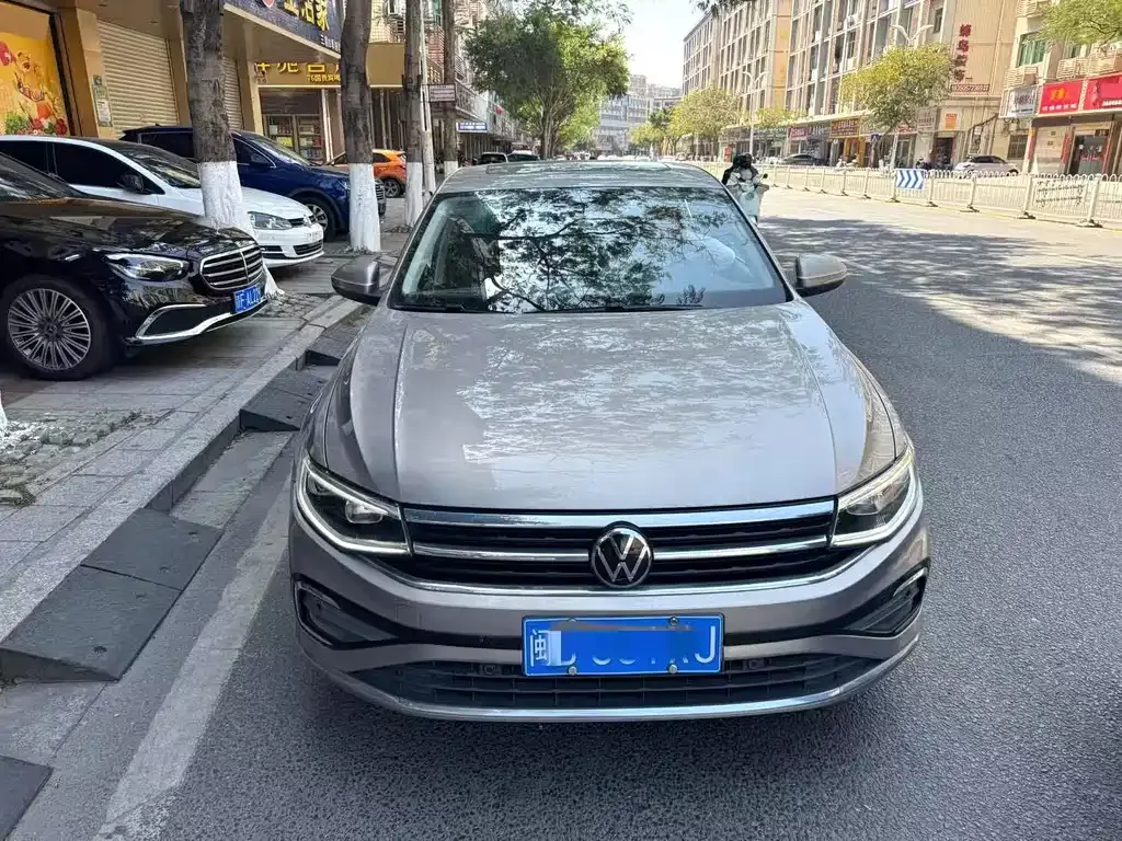 Volkswagen Bora 2022 из CN, фото 8