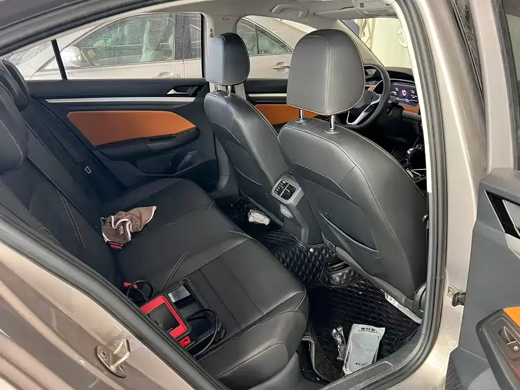 Volkswagen Bora 2022 из CN, фото 4