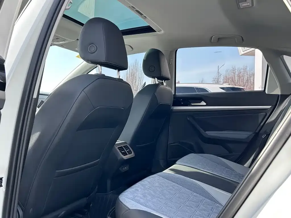Volkswagen Lavida 2024 из CN, фото 7