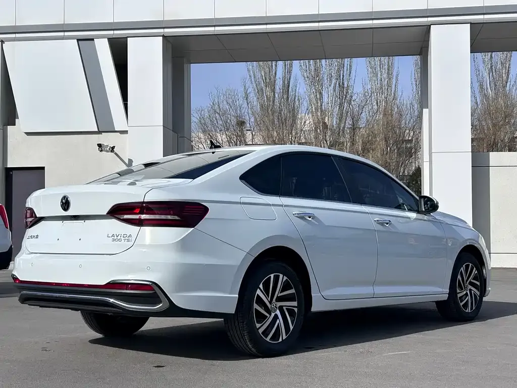 Volkswagen Lavida 2024 из CN, фото 8